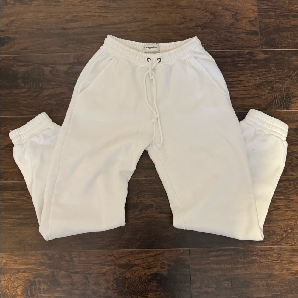 Abercrombie joggers